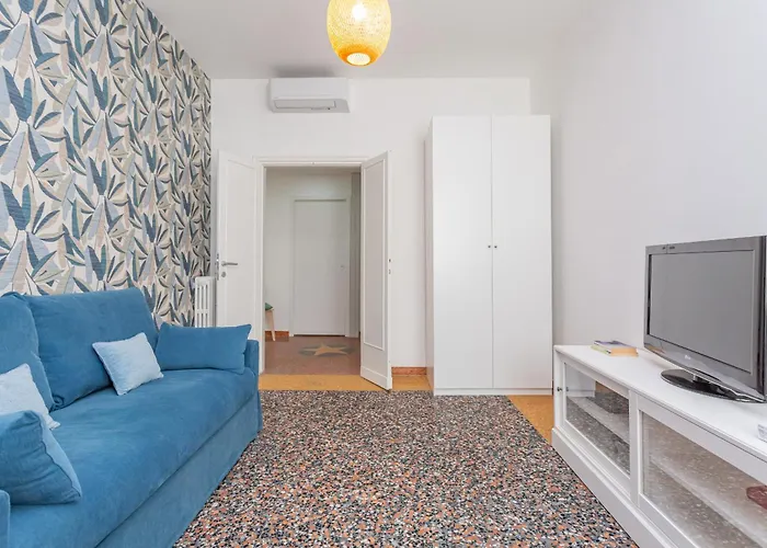 Apartment Prati Vintage Charm Modern Comfort *
